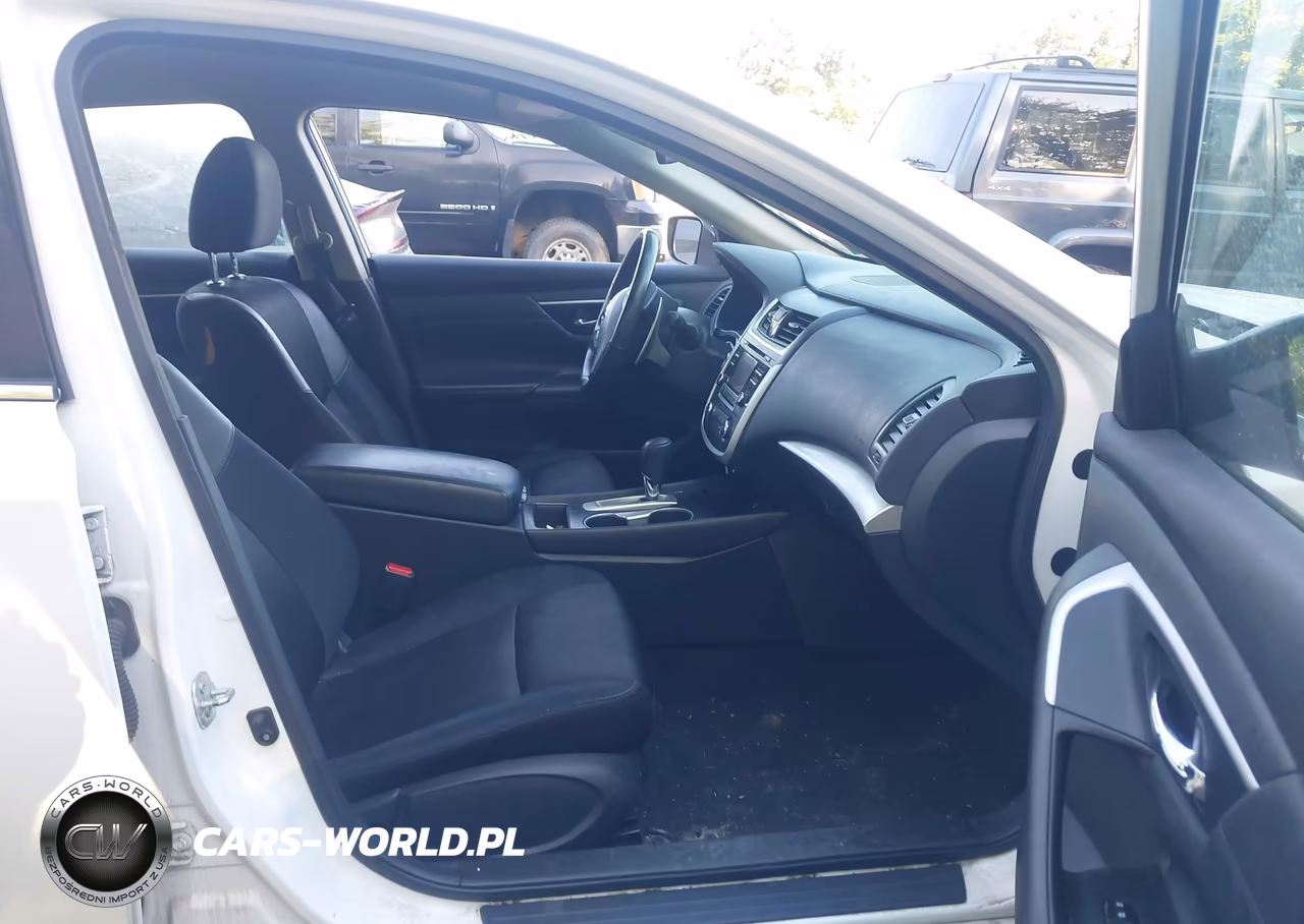 2017 Nissan Altima 2.5 Sr VIN:1N4AL3AP1HC232227 - 5