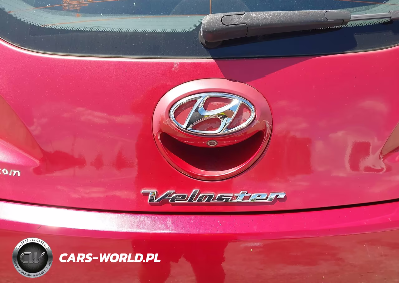 2013 Hyundai Veloster Base W-Gray VIN:KMHTC6AD2DU096572 - 6