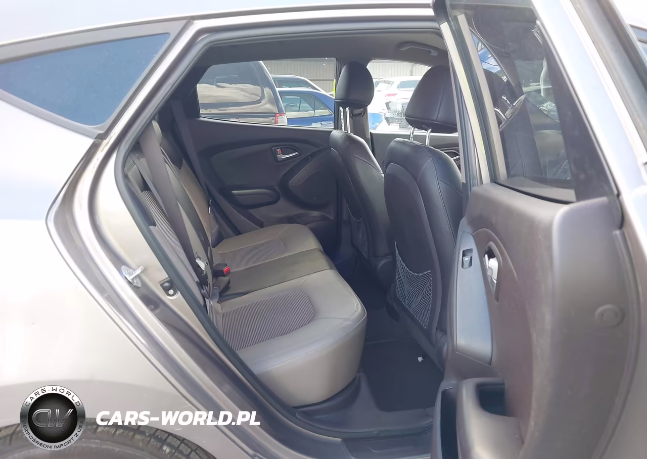 2011 Hyundai Tucson Gls VIN:KM8JU3ACXBU300817 - 8