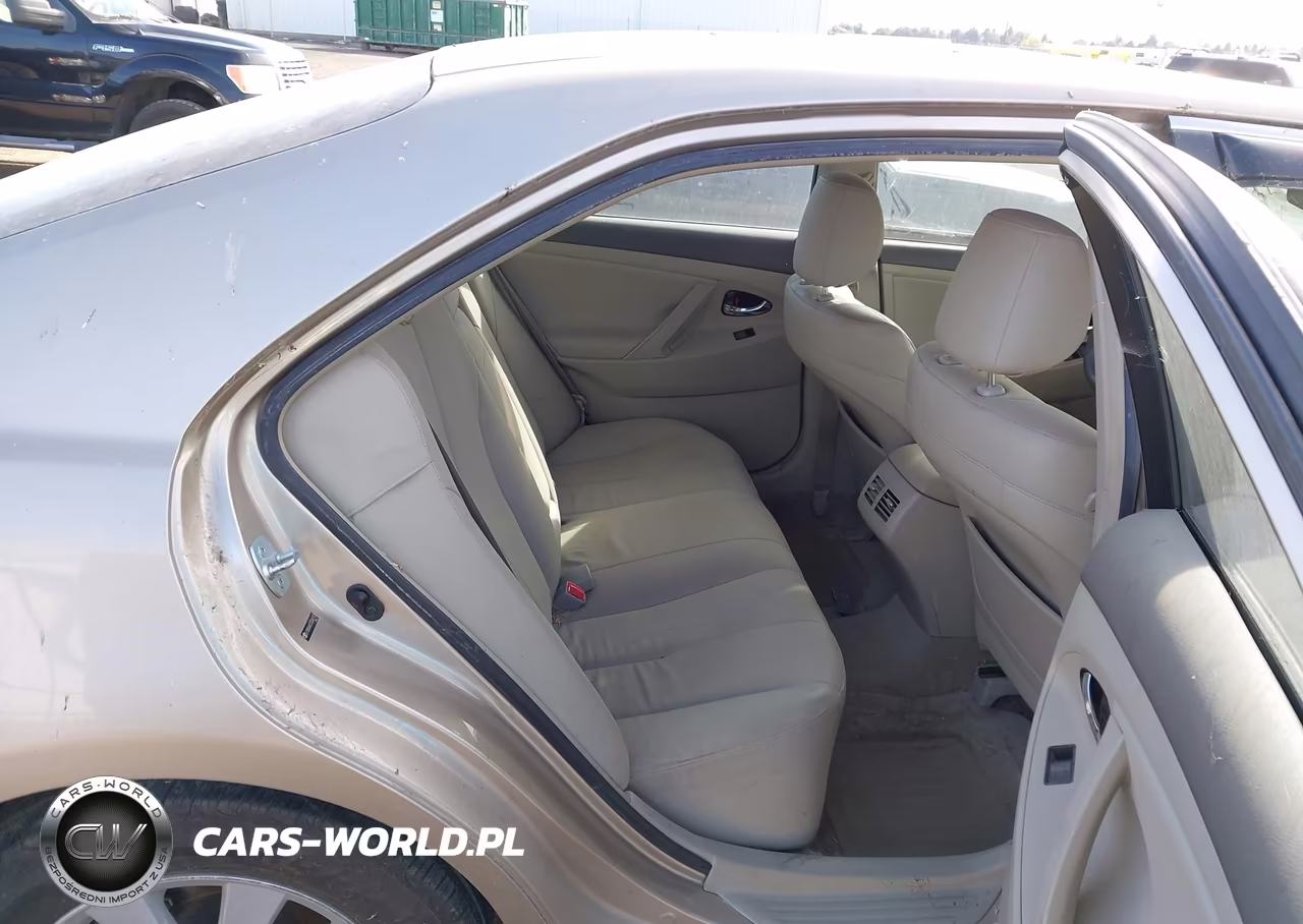 2007 Toyota Camry Hybrid VIN:JTNBB46K373044193 - 8