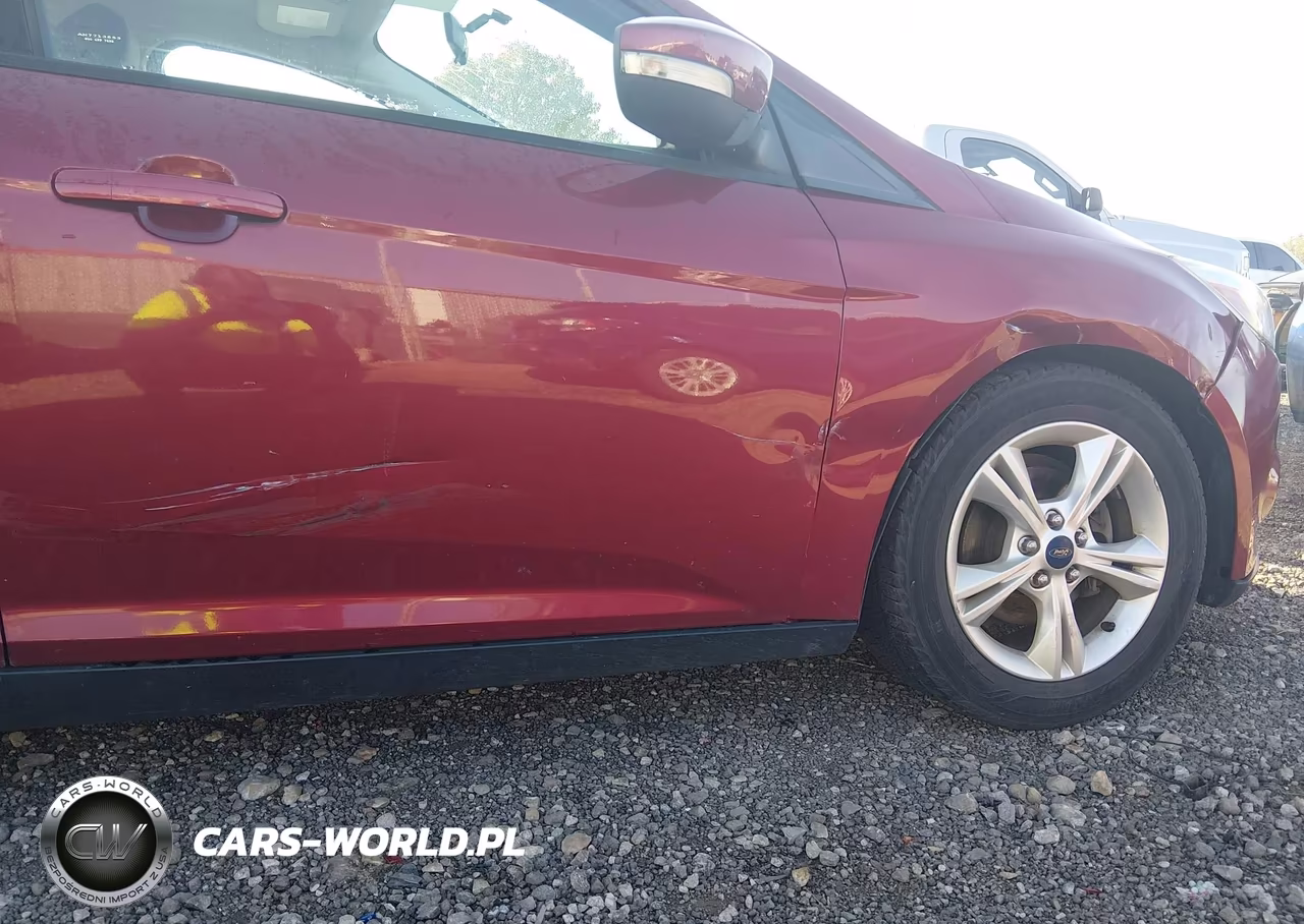 2014 Ford Focus Se VIN:1FADP3K28EL234931 - 6