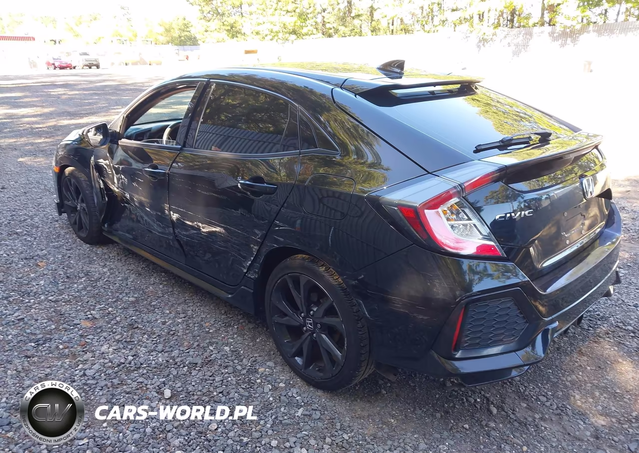 2018 Honda Civic Sport VIN:SHHFK7H41JU412467 - 3