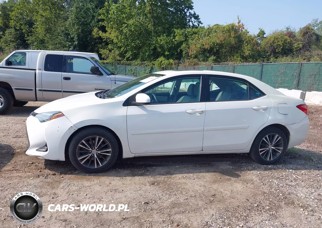 2017 Toyota Corolla Le VIN:2T1BURHE5HC947344 - 15