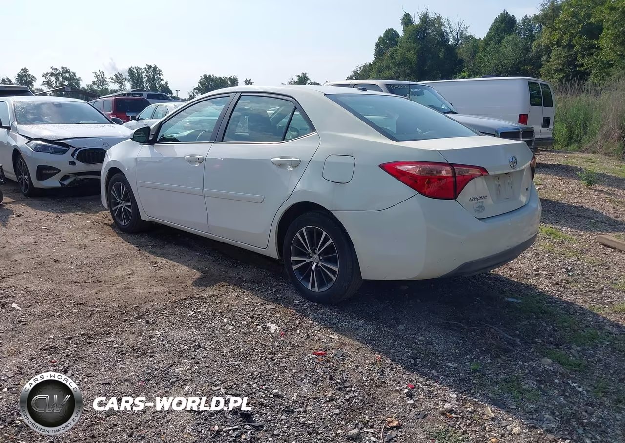 2017 Toyota Corolla Le VIN:2T1BURHE5HC947344 - 3