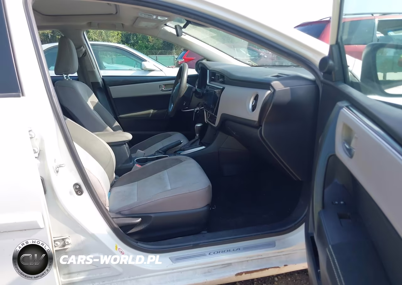 2017 Toyota Corolla Le VIN:2T1BURHE5HC947344 - 5
