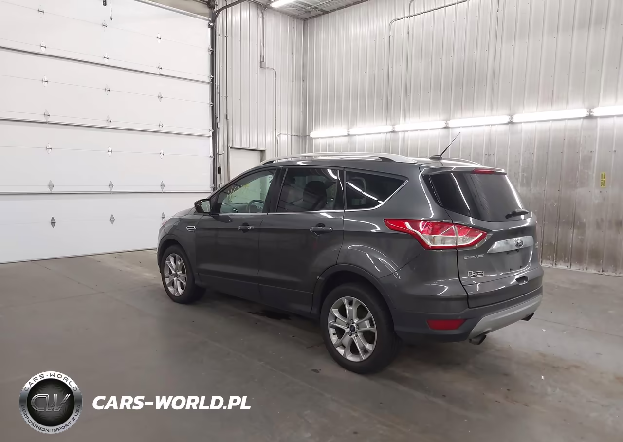 2016 Ford Escape Titanium VIN:1FMCU9J93GUC40984 - 3