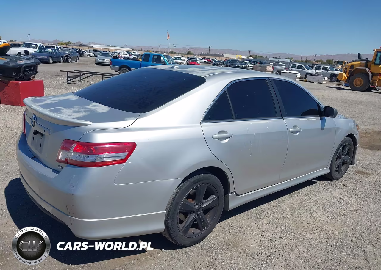 2011 Toyota Camry Se VIN:4T1BF3EK0BU773996 - 4