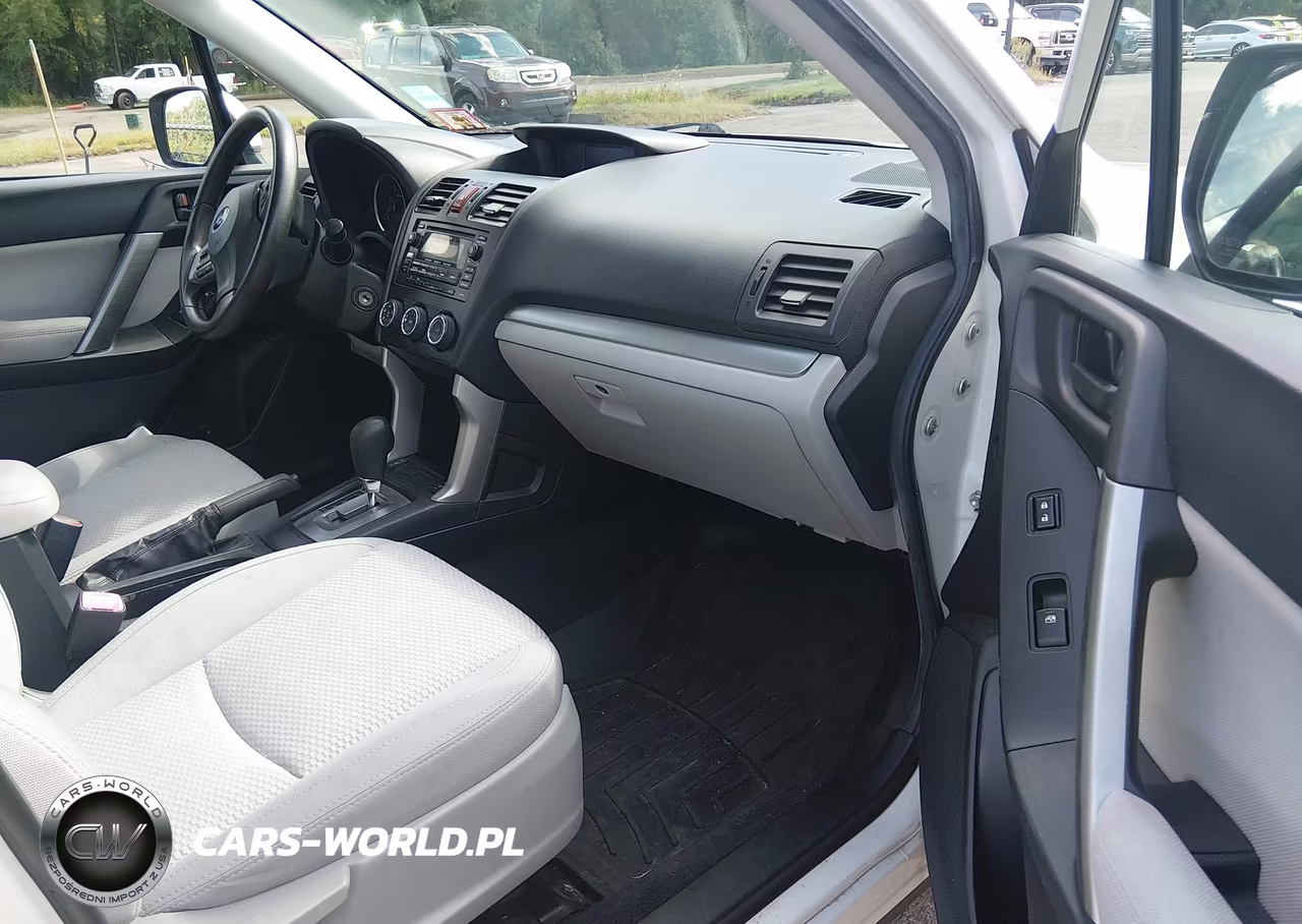 2014 Subaru Forester 2.5I Premium VIN:JF2SJAEC2EH439287 - 5