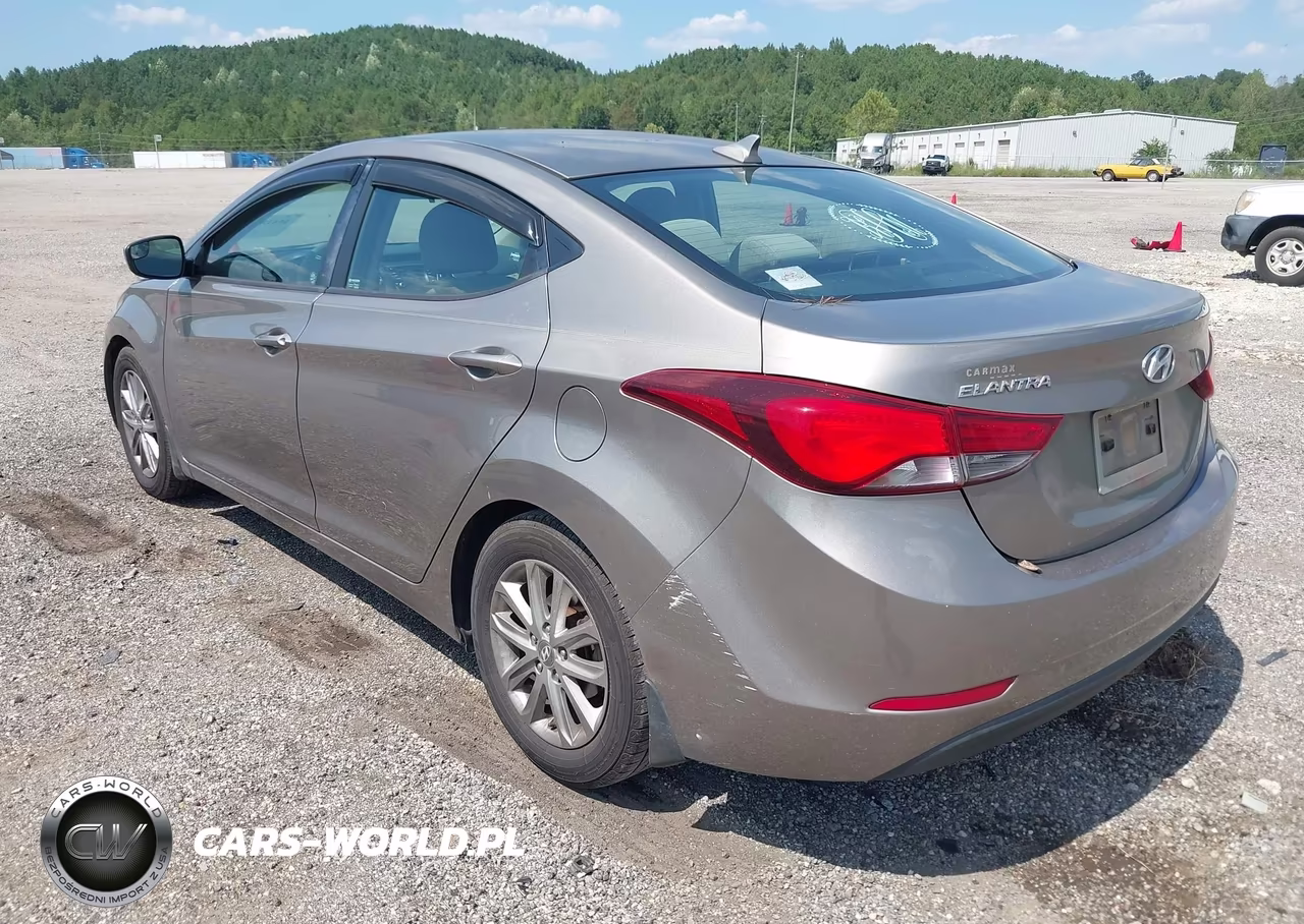 2015 Hyundai Elantra Se VIN:5NPDH4AE2FH620890 - 3