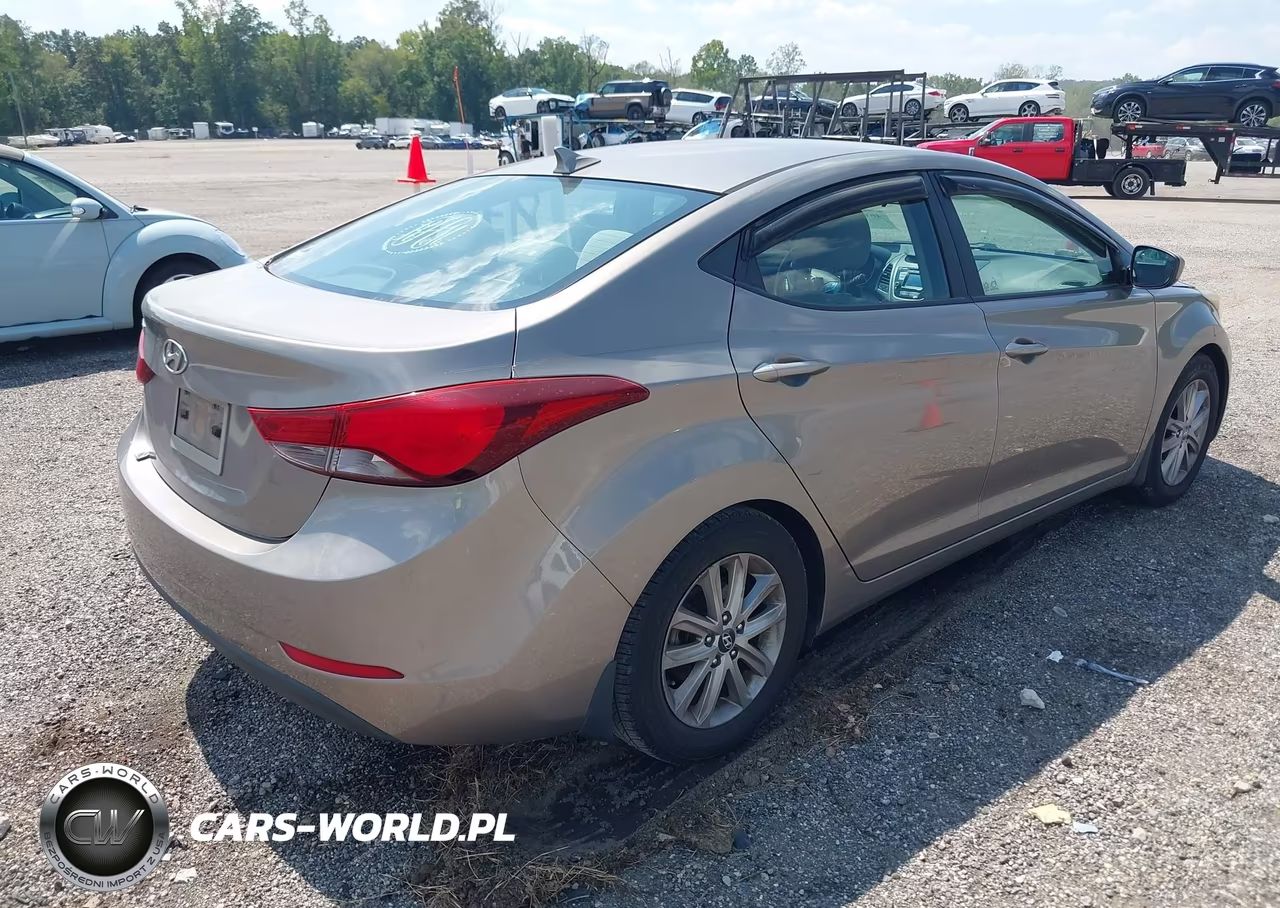 2015 Hyundai Elantra Se VIN:5NPDH4AE2FH620890 - 4