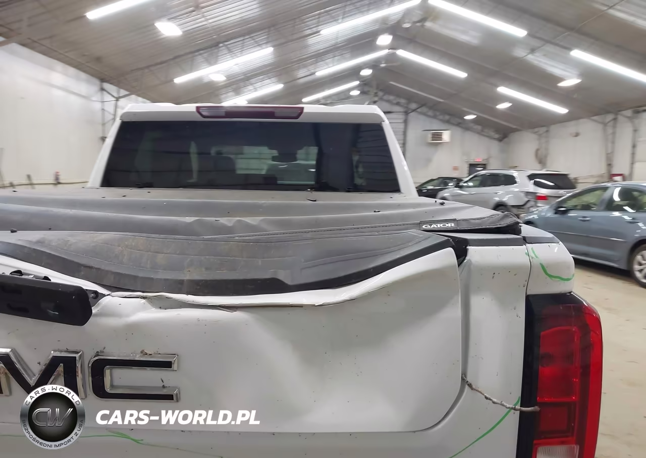 2024 GMC Sierra 1500 4Wd Short Box Elevation With 3Sb VIN:3GTPUCEK1RG352978 - 19