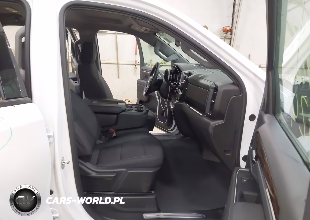 2024 GMC Sierra 1500 4Wd Short Box Elevation With 3Sb VIN:3GTPUCEK1RG352978 - 5