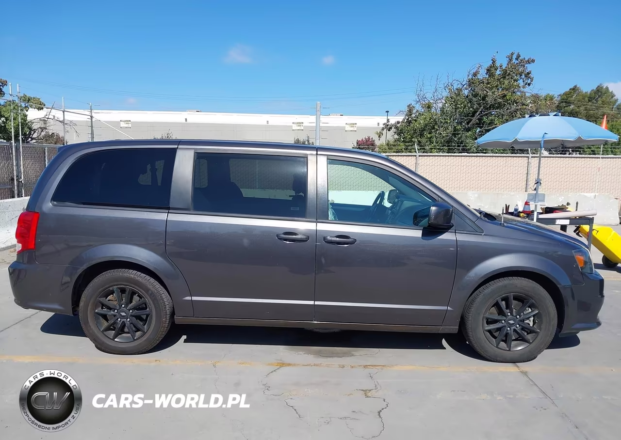 2019 Dodge Grand Caravan Gt VIN:2C4RDGEG0KR711135 - 13