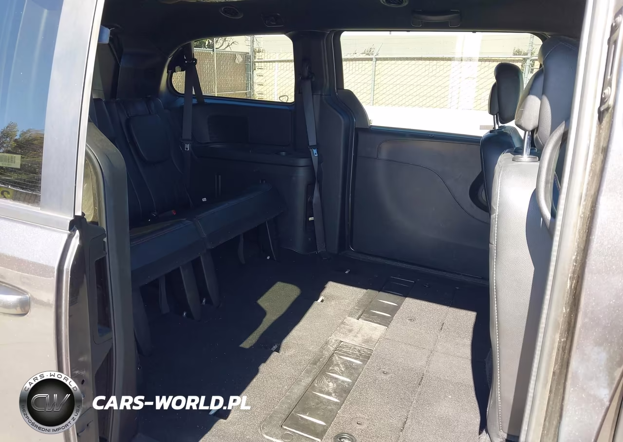 2019 Dodge Grand Caravan Gt VIN:2C4RDGEG0KR711135 - 8