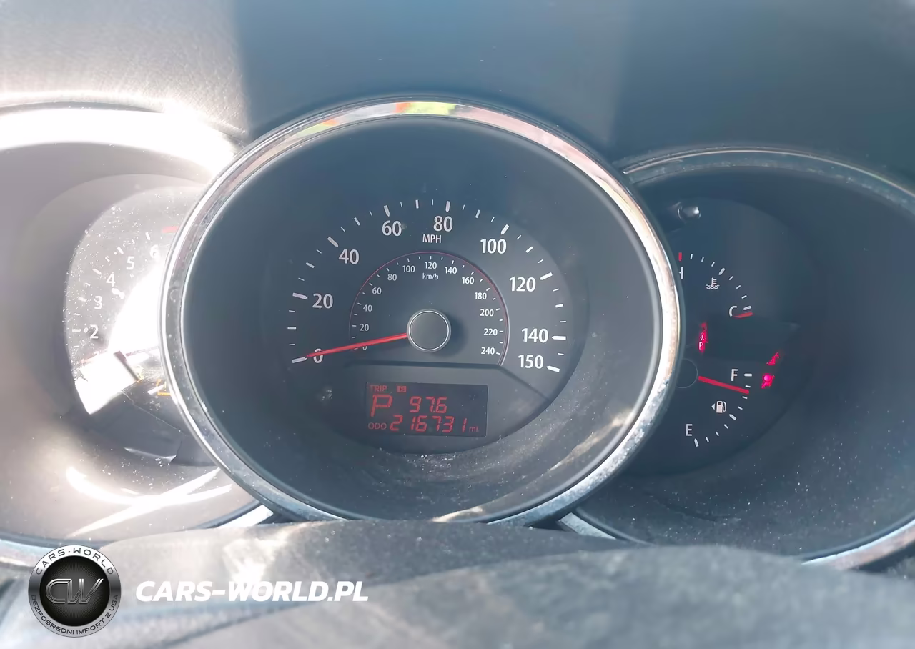 2011 Kia Sorento Lx VIN:5XYKT4A12BG048319 - 7