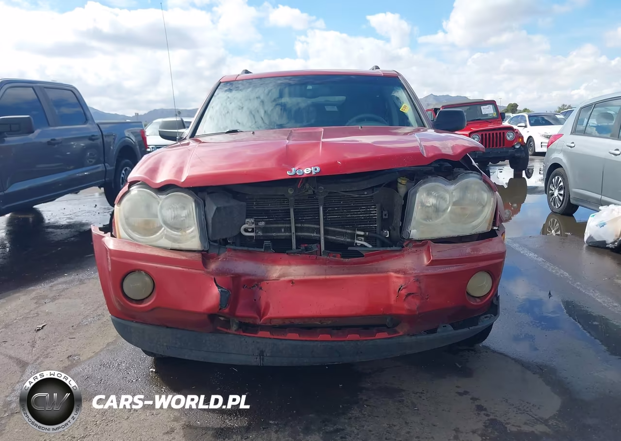 2005 Jeep Grand Cherokee Laredo VIN:1J4HR48N45C559342 - 13