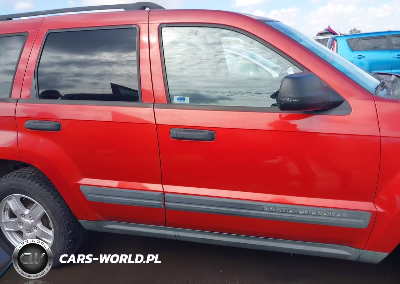 2005 Jeep Grand Cherokee Laredo VIN:1J4HR48N45C559342 - 14