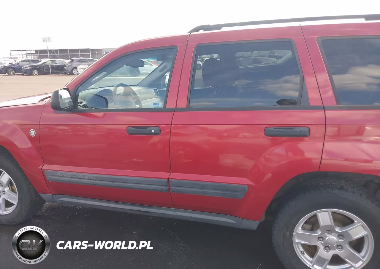 2005 Jeep Grand Cherokee Laredo VIN:1J4HR48N45C559342 - 15