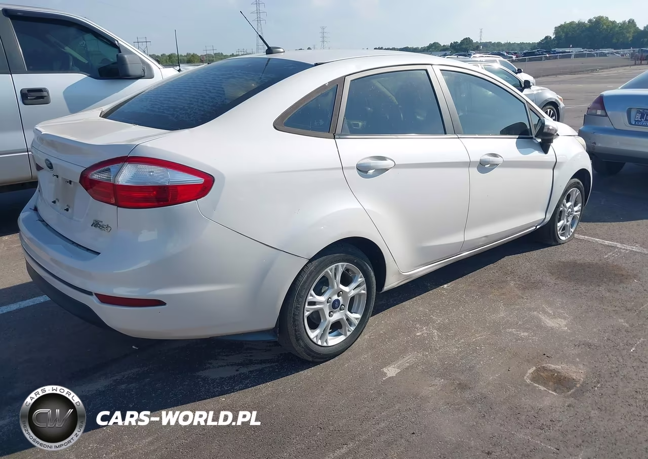2016 Ford Fiesta Se VIN:3FADP4BJ7GM158990 - 4