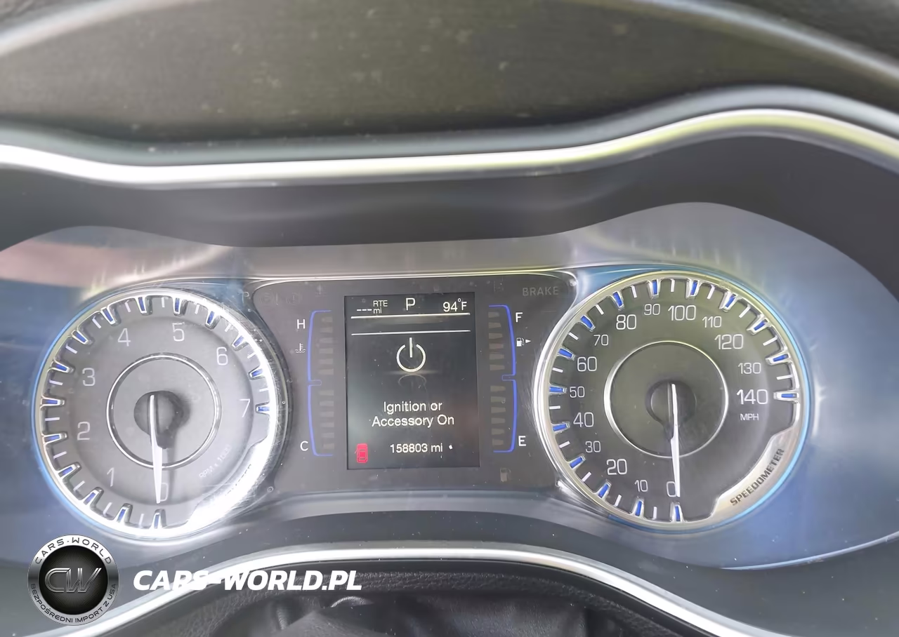 2016 Chrysler 200 Limited Platinum VIN:1C3CCCAB8GN179055 - 7