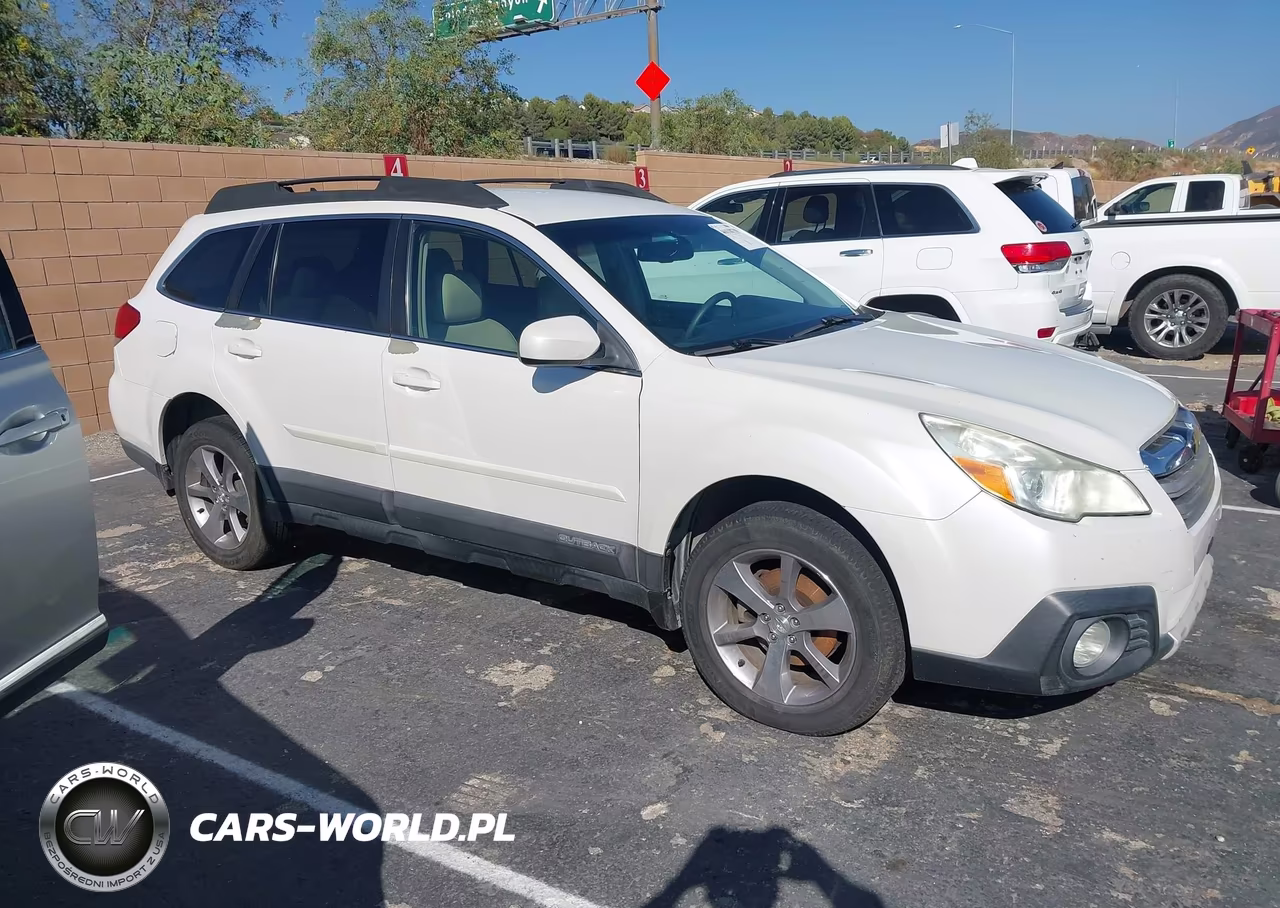 2014 Subaru Outback 2.5I Limited VIN:4S4BRCKC5E3215608 - 13