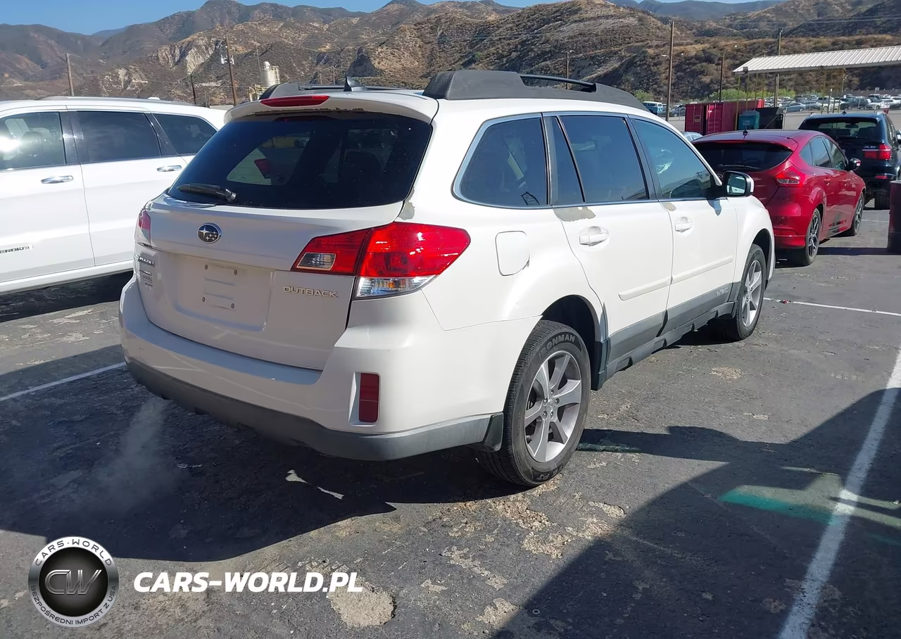 2014 Subaru Outback 2.5I Limited VIN:4S4BRCKC5E3215608 - 4