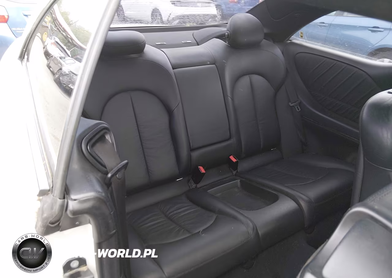 2007 Mercedes-Benz Clk 350 VIN:WDBTJ56H97F210347 - 8