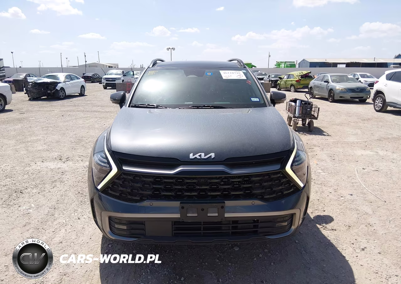 2023 Kia Sportage Plug-In Hybrid X-Line Prestige VIN:KNDPZDAH8P7054034 - 13