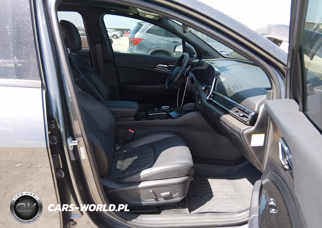 2023 Kia Sportage Plug-In Hybrid X-Line Prestige VIN:KNDPZDAH8P7054034 - 5