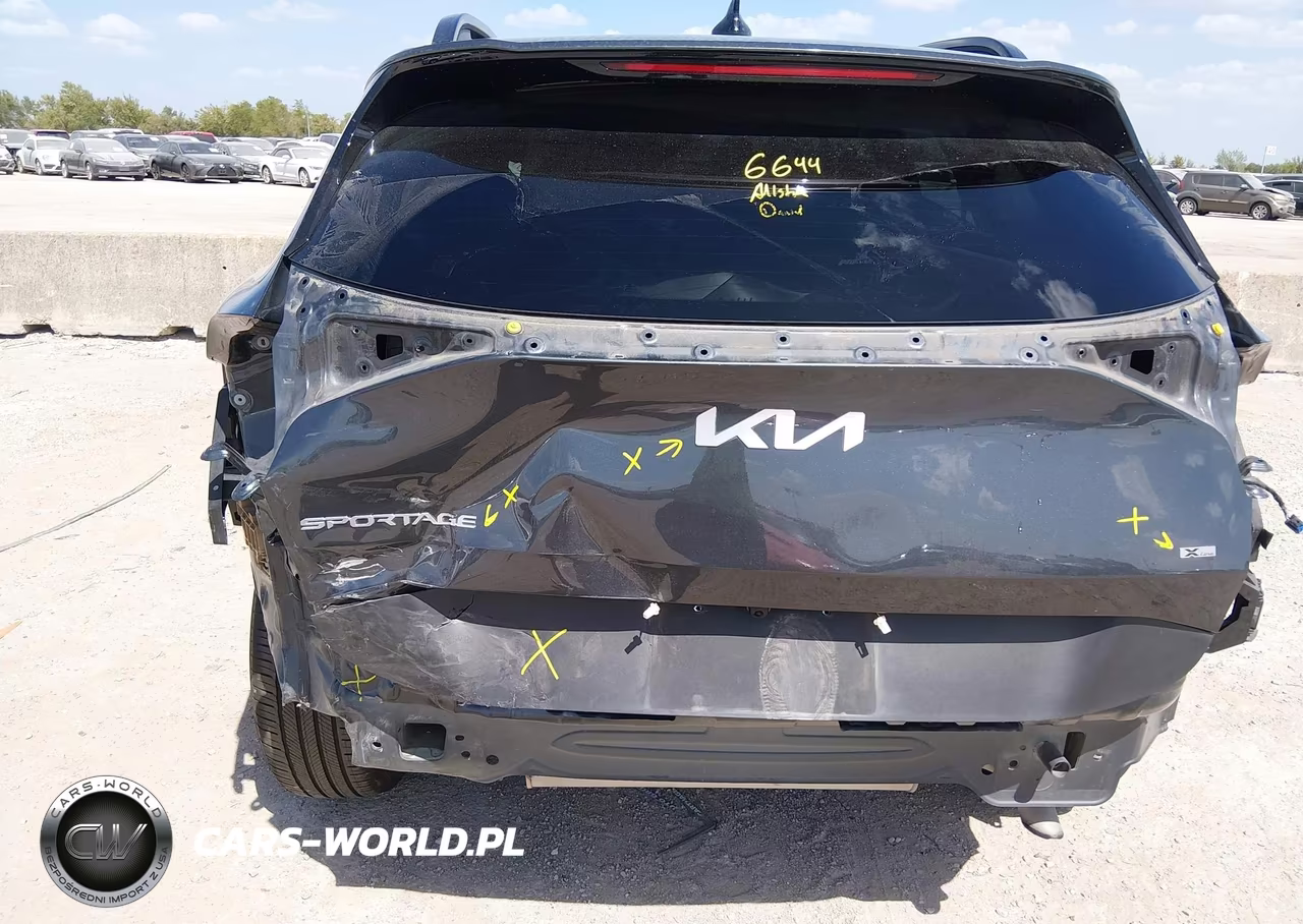 2023 Kia Sportage Plug-In Hybrid X-Line Prestige VIN:KNDPZDAH8P7054034 - 6