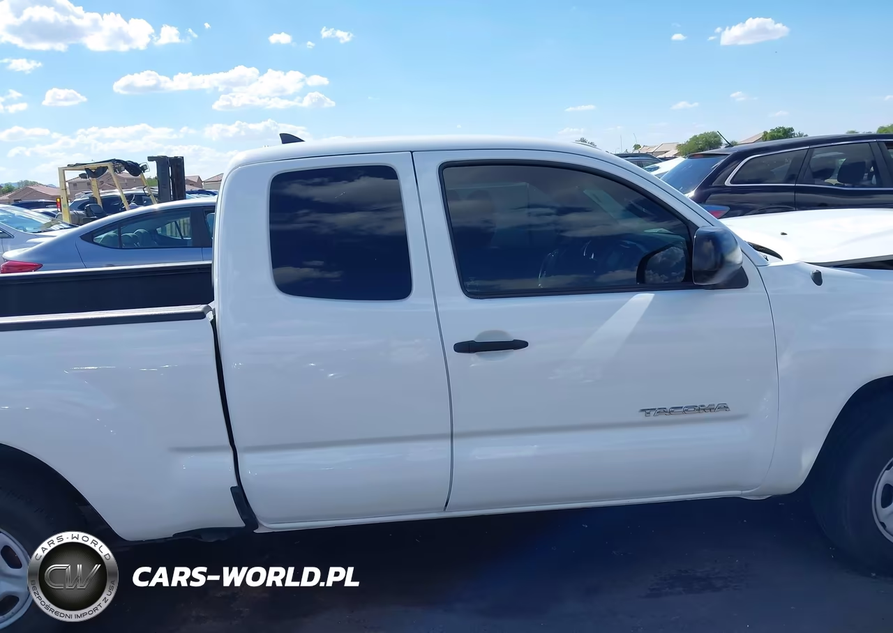 2014 Toyota Tacoma Access Cab VIN:5TFTX4CN2EX041705 - 13