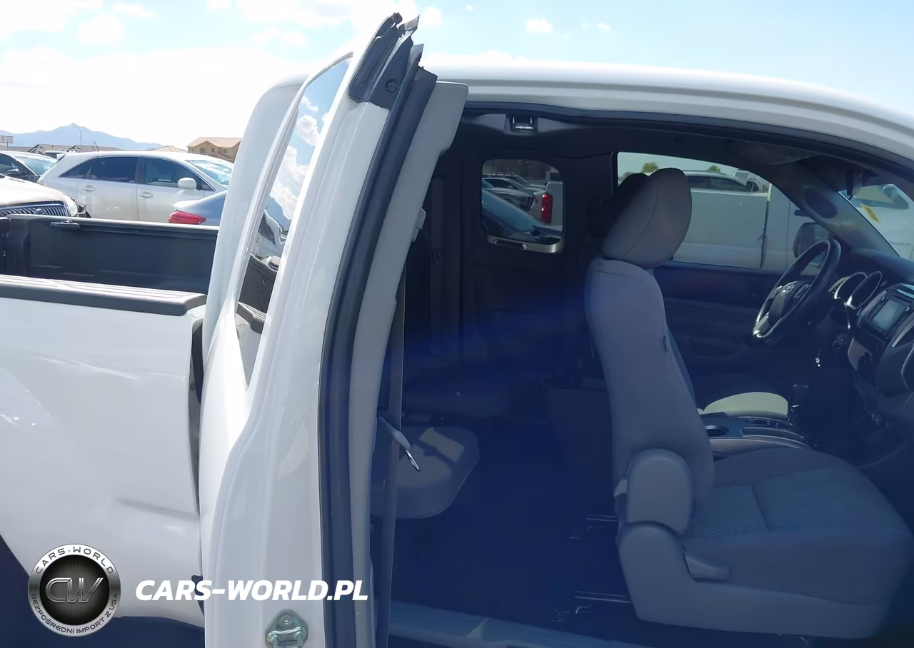 2014 Toyota Tacoma Access Cab VIN:5TFTX4CN2EX041705 - 8