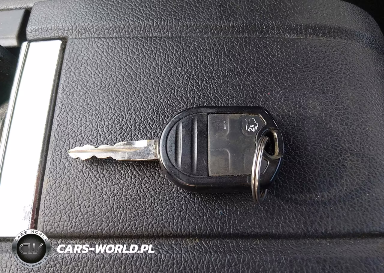 2012 Ford Mustang V6 Premium VIN:1ZVBP8AM7C5210944 - 11