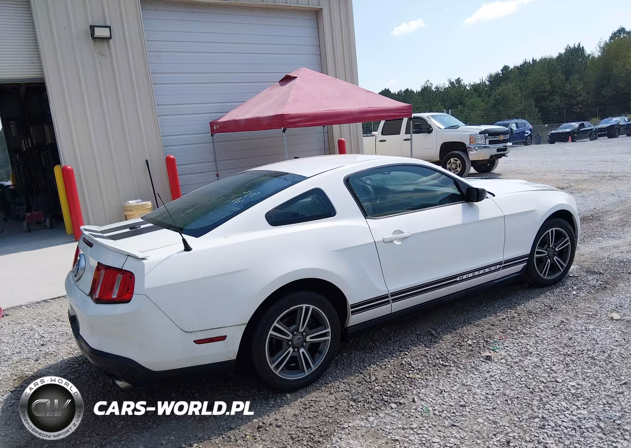 2012 Ford Mustang V6 Premium VIN:1ZVBP8AM7C5210944 - 4