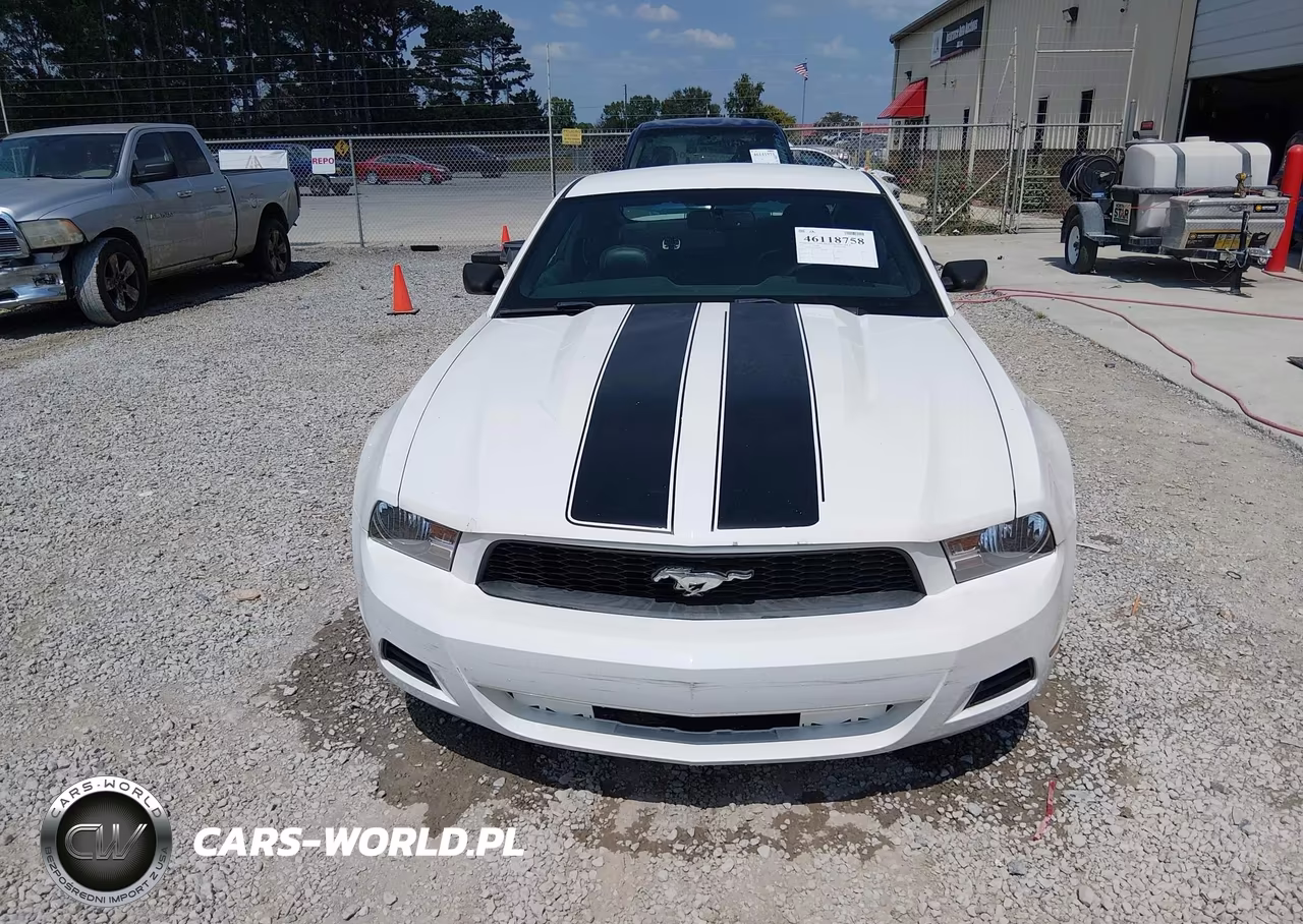 2012 Ford Mustang V6 Premium VIN:1ZVBP8AM7C5210944 - 6