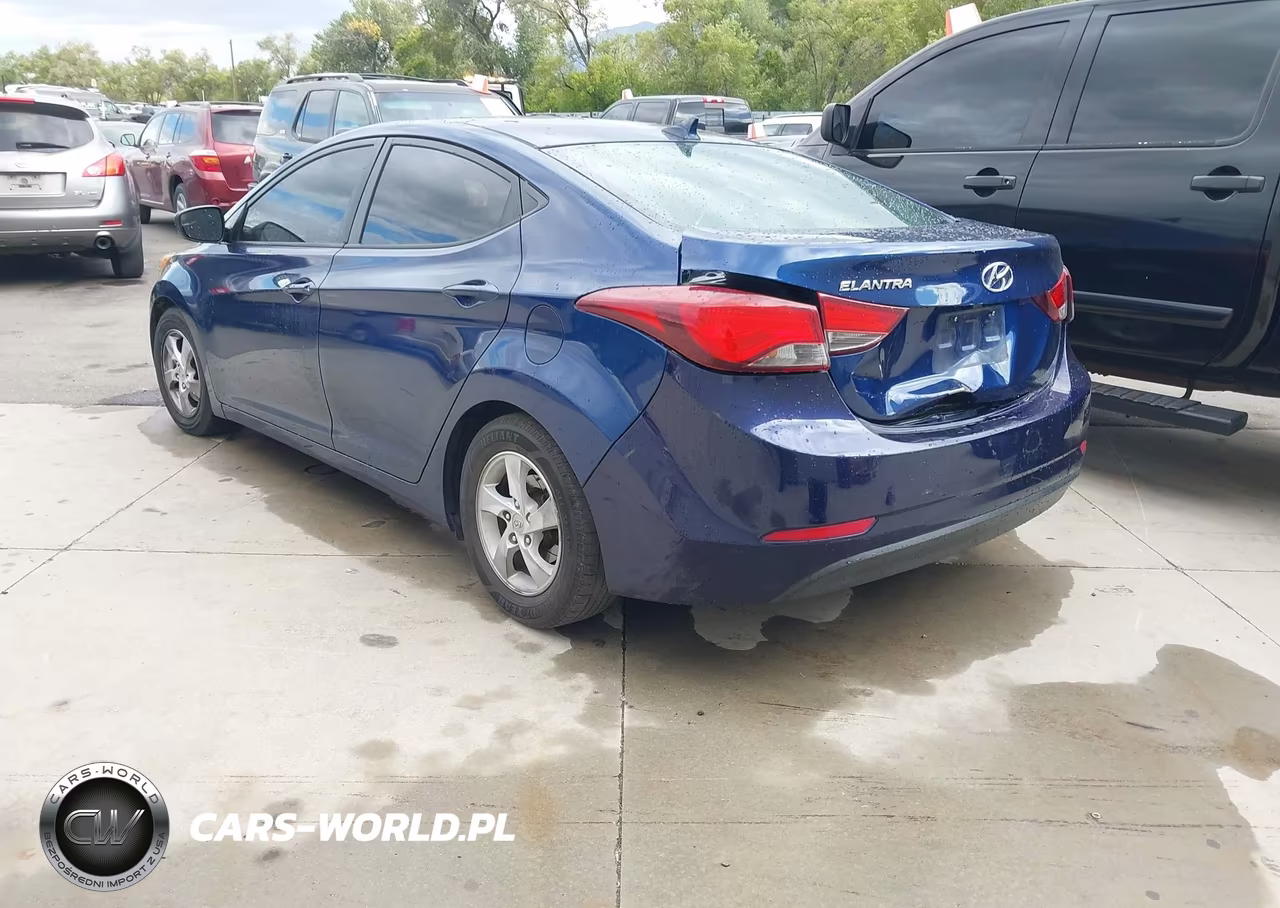 2015 Hyundai Elantra Se VIN:5NPDH4AE7FH638981 - 3