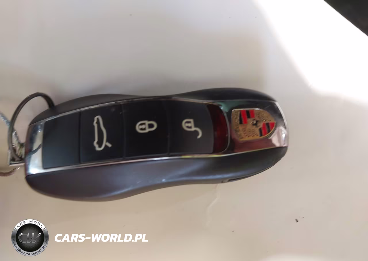 2015 Porsche Panamera 4 VIN:WP0AA2A73FL000512 - 11