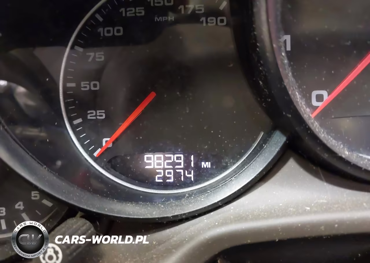 2015 Porsche Panamera 4 VIN:WP0AA2A73FL000512 - 15