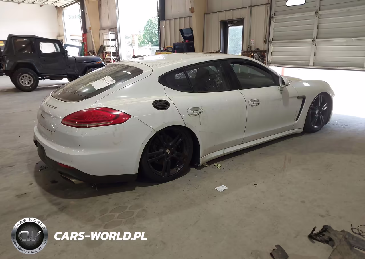 2015 Porsche Panamera 4 VIN:WP0AA2A73FL000512 - 4