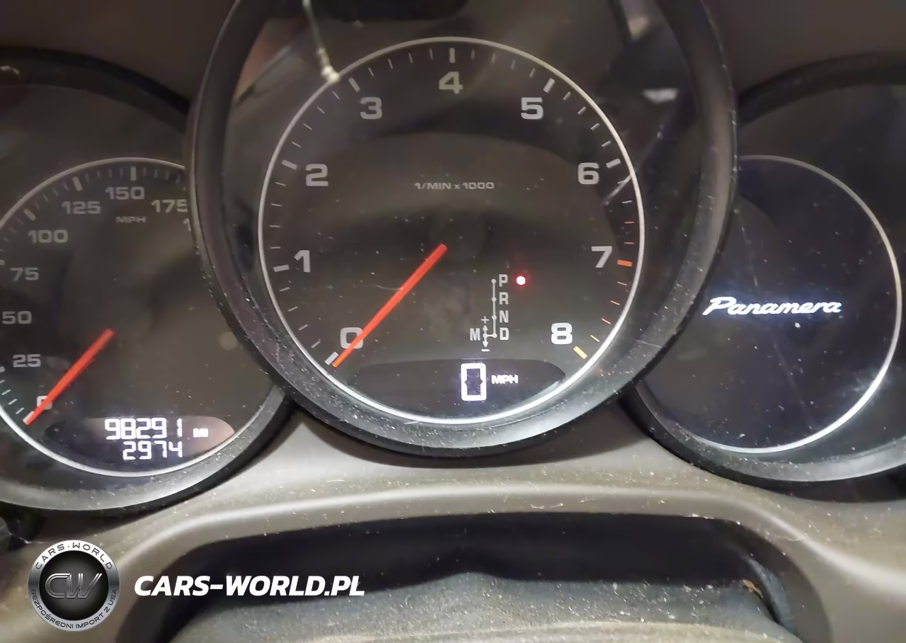 2015 Porsche Panamera 4 VIN:WP0AA2A73FL000512 - 7