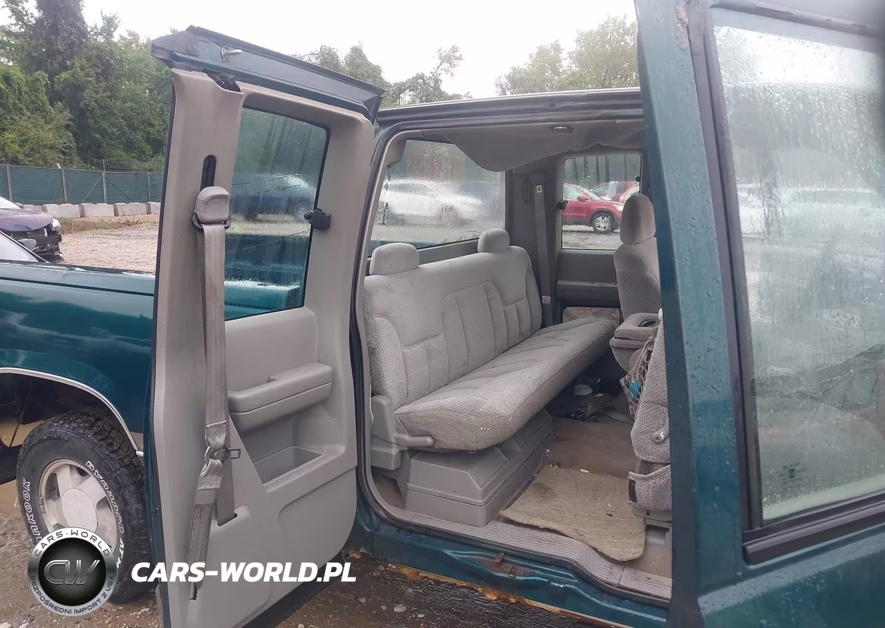 1998 Chevrolet K1500 Fleetside VIN:2GCEK19R3W1132996 - 8