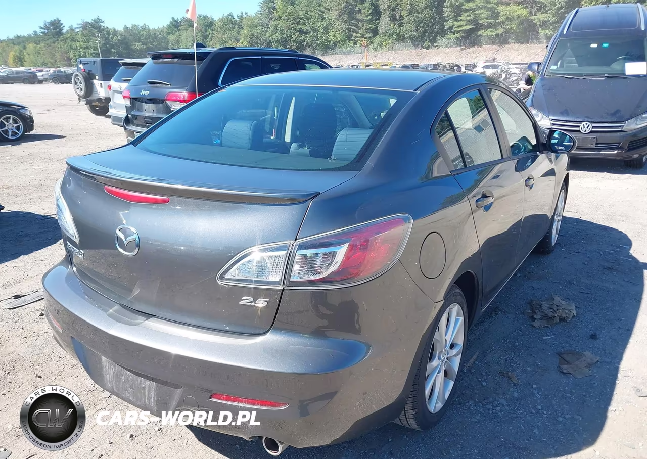 2011 Mazda Mazda3 S Sport VIN:JM1BL1U60B1400514 - 4