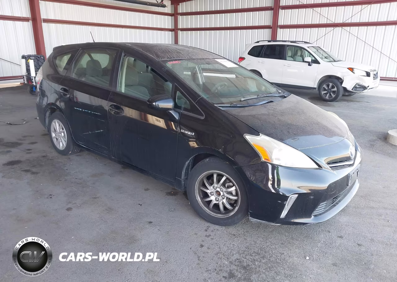 2013 Toyota Prius V Three