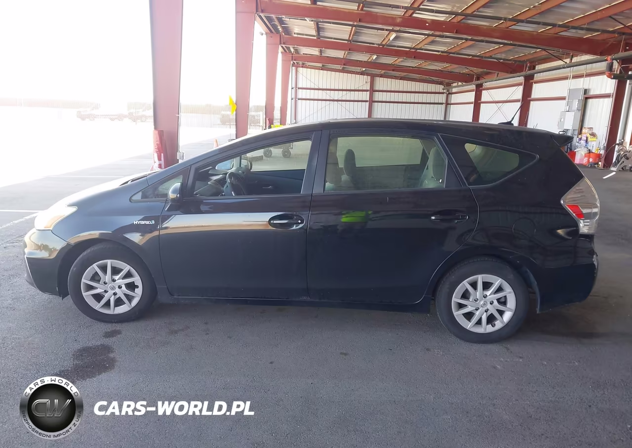 2013 Toyota Prius V Three VIN:JTDZN3EU2D3289392 - 15
