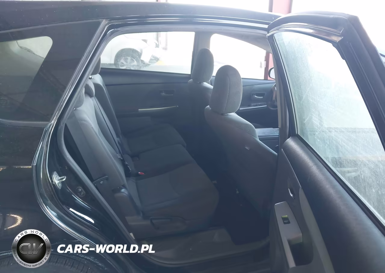 2013 Toyota Prius V Three VIN:JTDZN3EU2D3289392 - 8