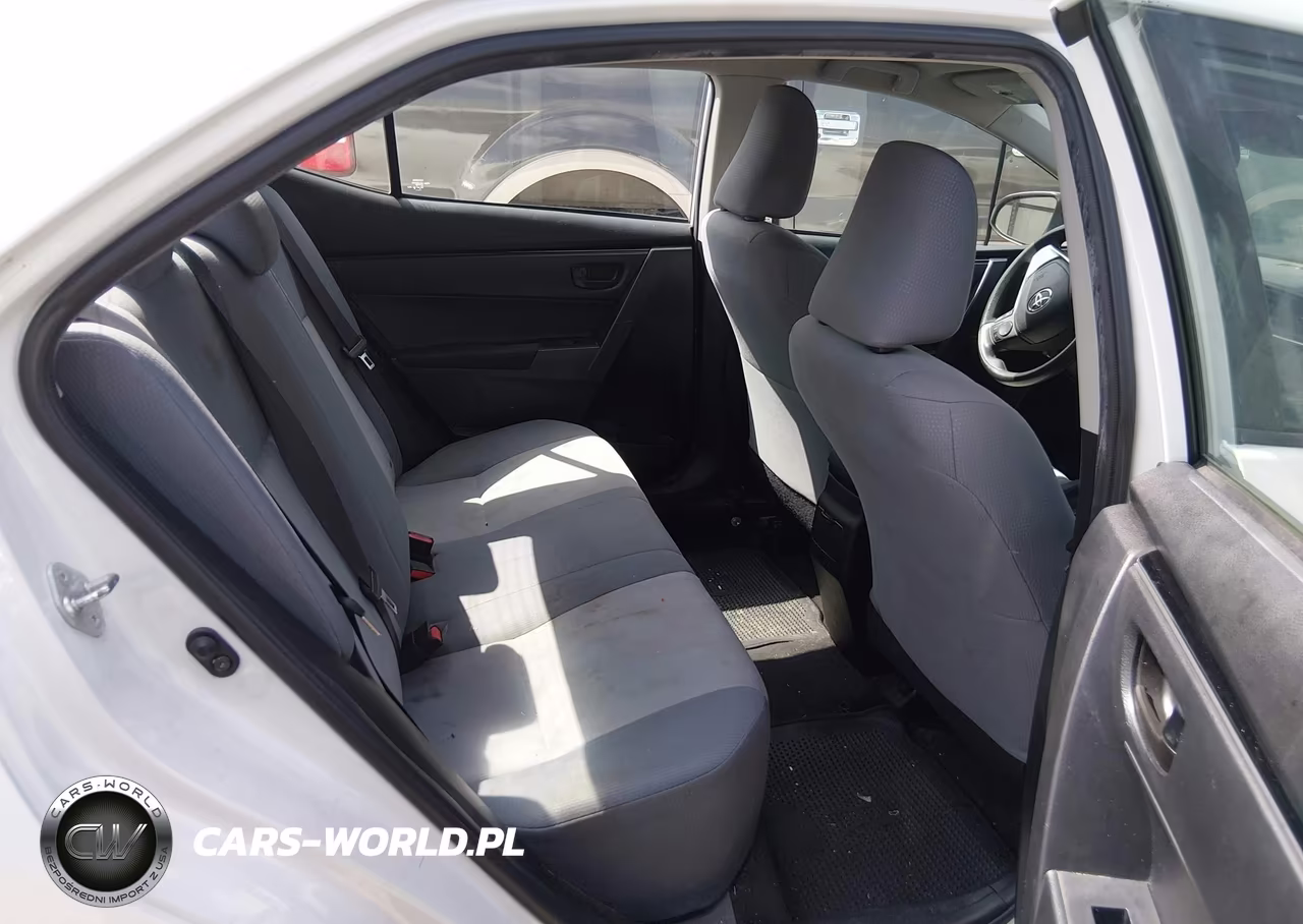 2017 Toyota Corolla L VIN:5YFBURHE6HP593754 - 8