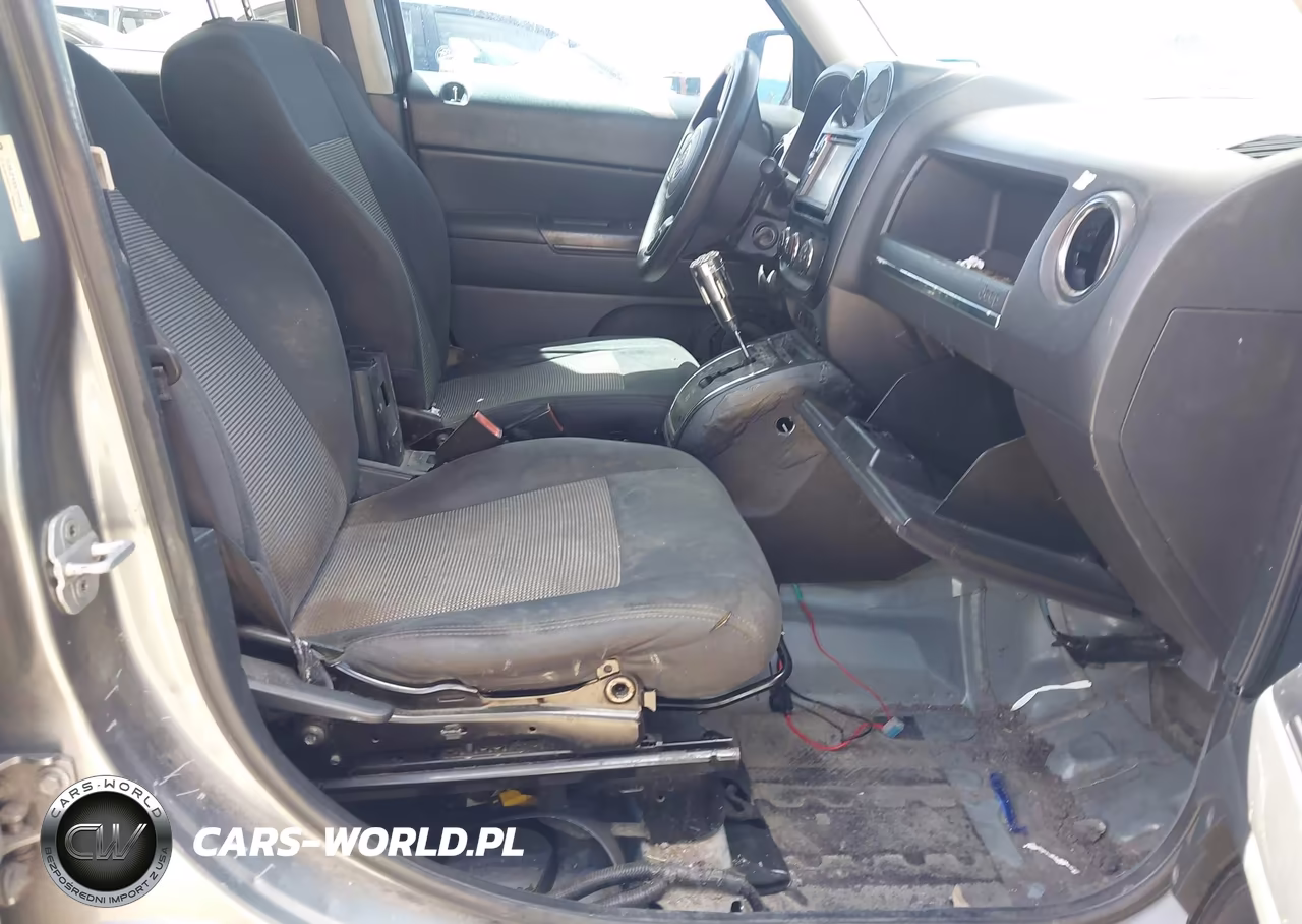 2012 Jeep Patriot Sport VIN:1C4NJPBB9CD554077 - 5