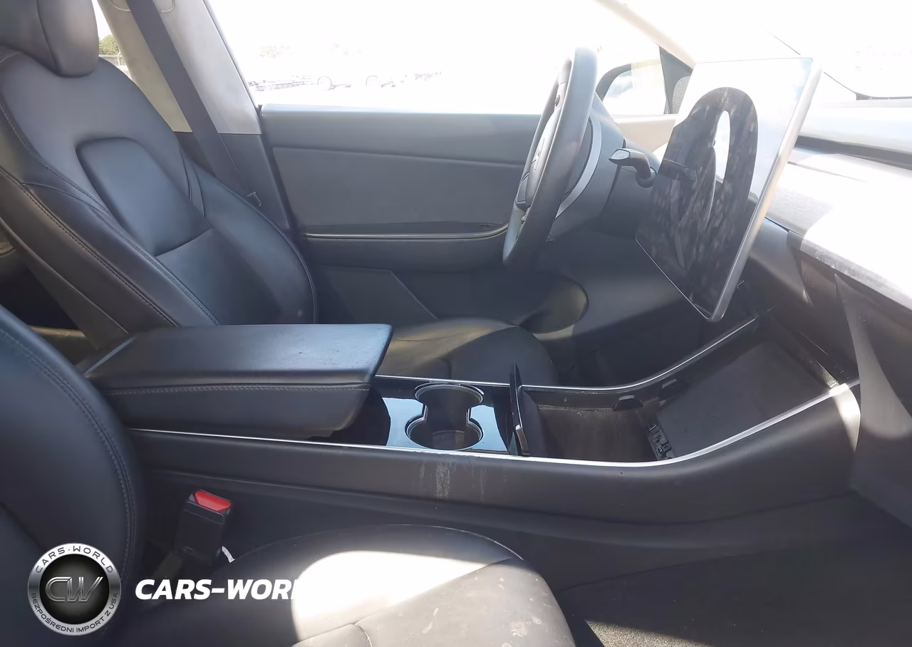 2020 Tesla Model Y Long Range Dual Motor All-Wheel Drive VIN:5YJYGDEE0LF026033 - 5