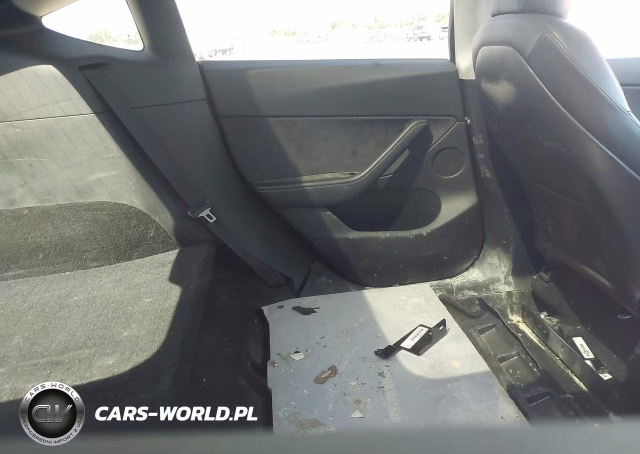 2020 Tesla Model Y Long Range Dual Motor All-Wheel Drive VIN:5YJYGDEE0LF026033 - 8