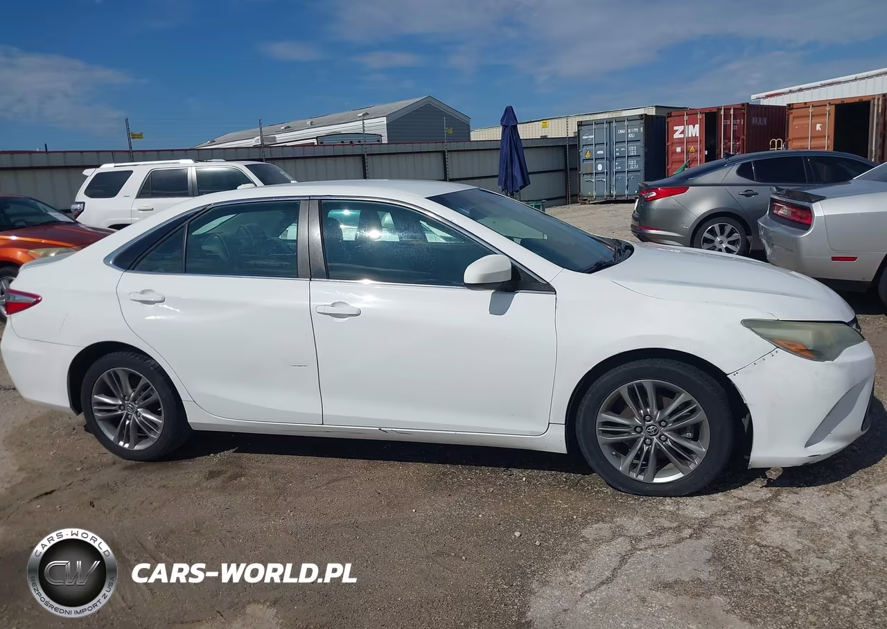 2016 Toyota Camry Se VIN:4T1BF1FK6GU539307 - 13